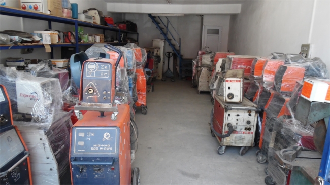 2. El Makina Alım-Satım, Kaynak makineleri, sütunlu matkap çeşitleri, torna, freze, kesim-büküm ve elektrikli el aletleri gibi geniş birçok ürün çeşidinde 2. el makina alım- satım firmamız tarafından yapılmaktadır. 2. El Makina Alım-Satım, Kaynak makineleri, sütunlu matkap çeşitleri, torna, freze, kesim-büküm ve elektrikli el aletleri gibi geniş birçok ürün çeşidinde 2. el makina alım- satım firmamız tarafından yapılmaktadır.